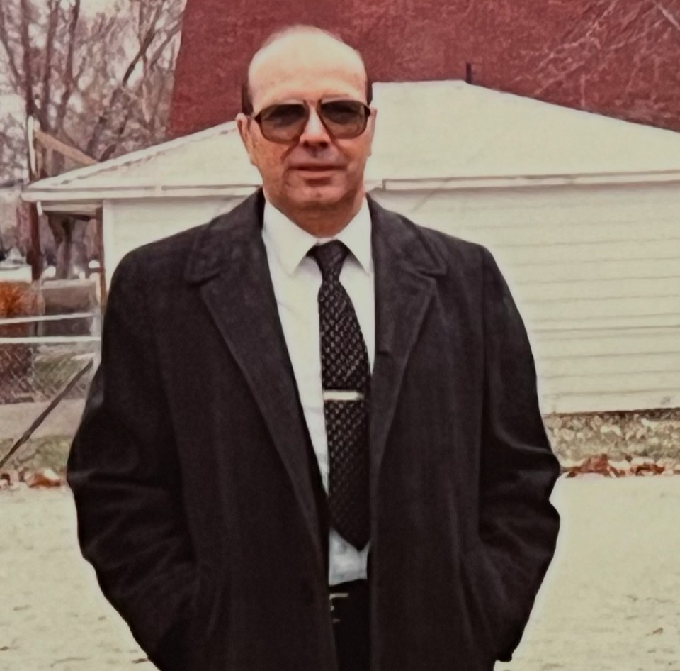 Edward Frank Sharbnow Obituary on Michigan Memorial Funeral Home